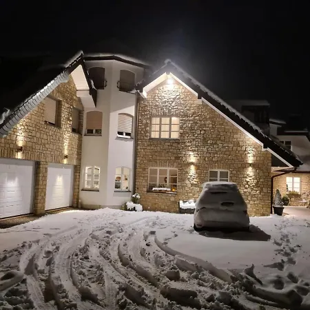 Am Groelisbach 度假居 罗埃特根