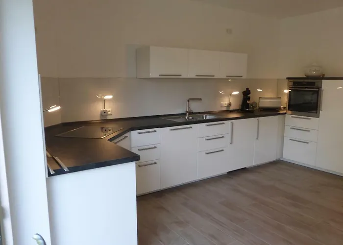 Am Groelisbach 度假居 *